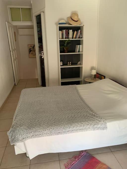 Apartmán Fabienne Cote Jardins De La Fontaine Nîmes Exteriér fotografie